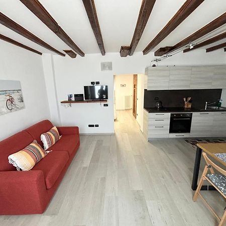 Apartamento La Casa Di Ale Como Exterior foto