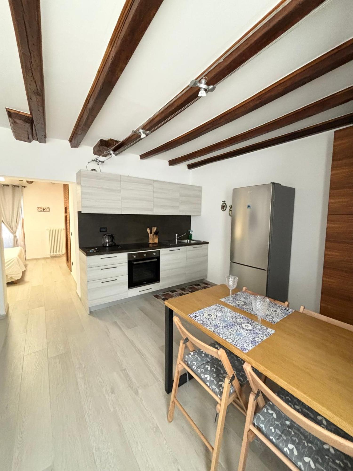 Apartamento La Casa Di Ale Como Exterior foto